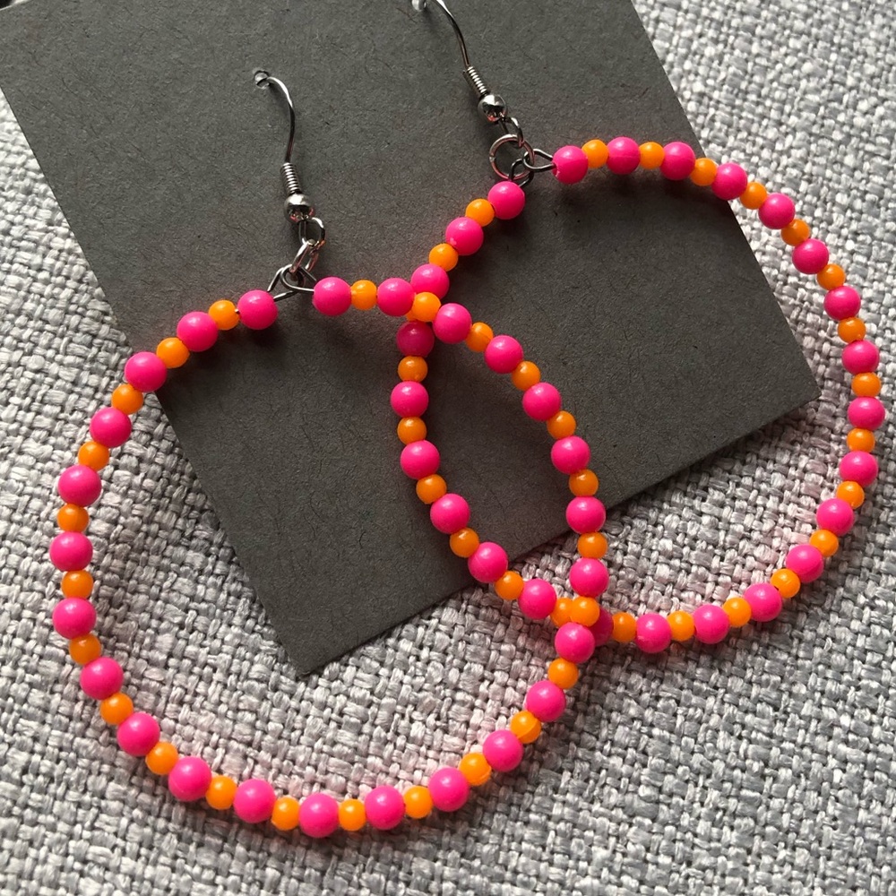 Pink and orange hoops!